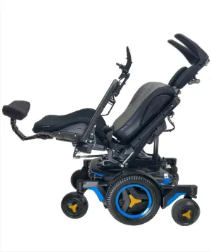 2018 Permobil M3 Corpus Rehab Power Chair |  Tilt, Recline, Power Legs | 17" x 20" Seat