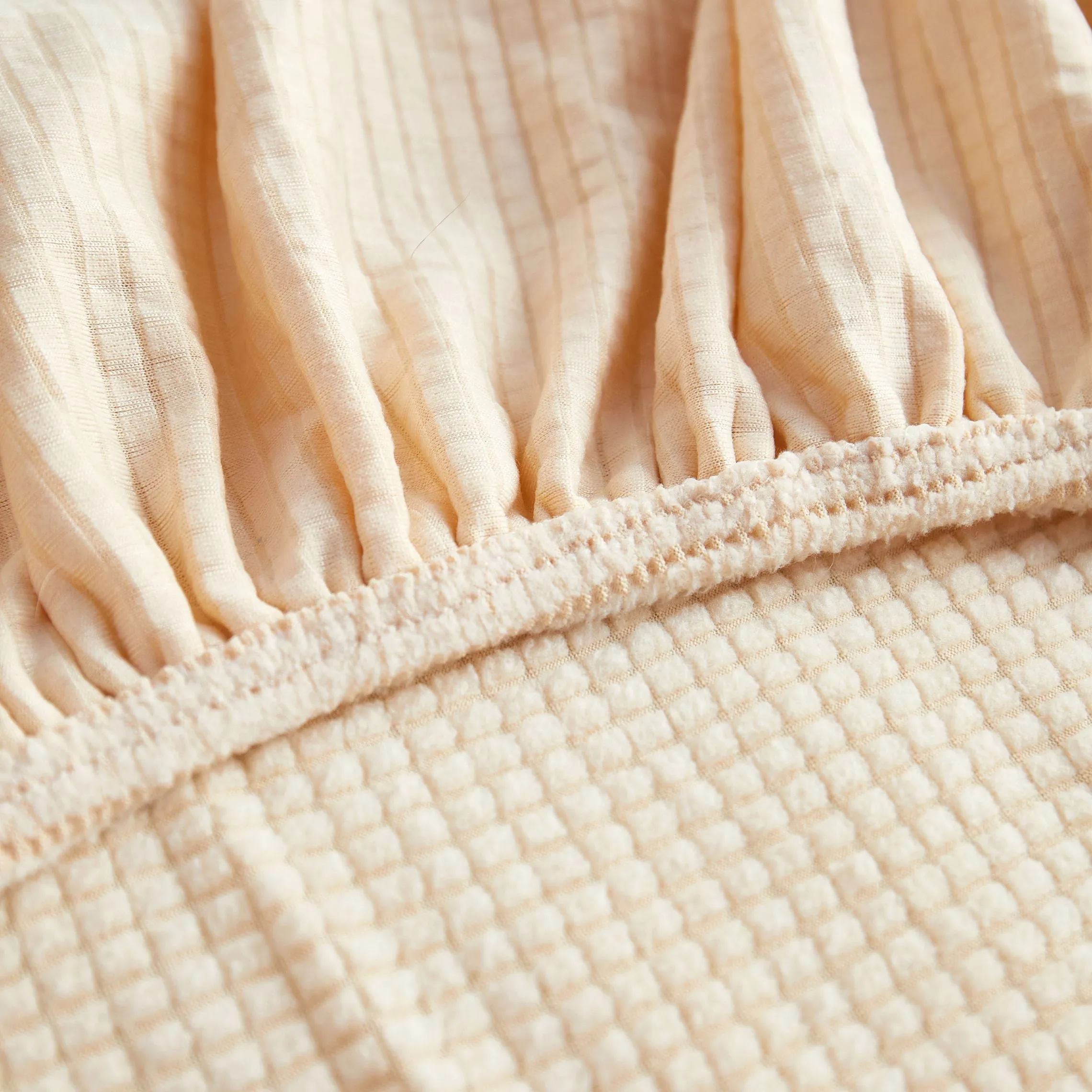 Elastic Full Sofa Cover Suitable for Any Time of the Year