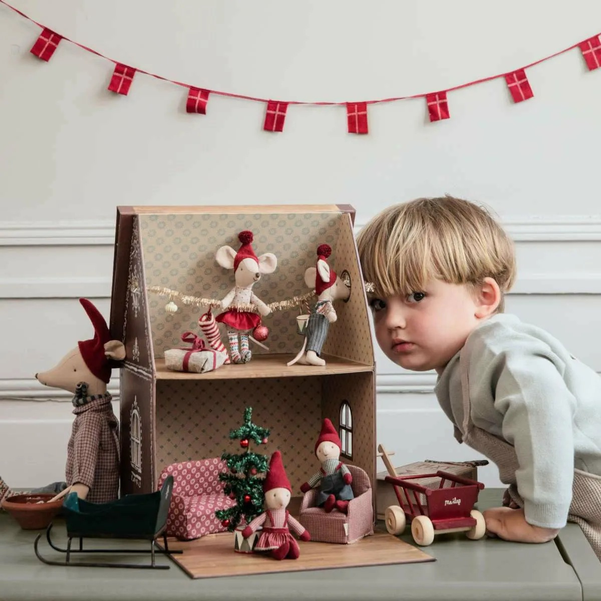 Maileg Mouse Sleigh