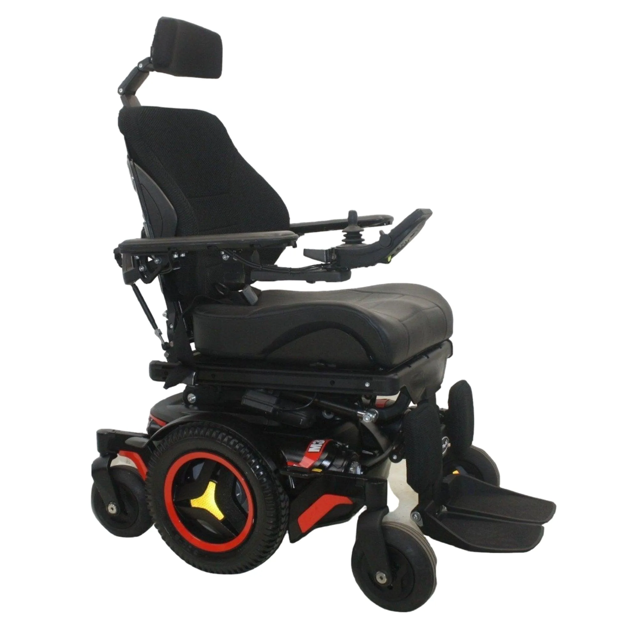 Mint Condition Permobil M3 Power Chair With Tilt, Recline, Leg Elevate | 17" x 20" Seat