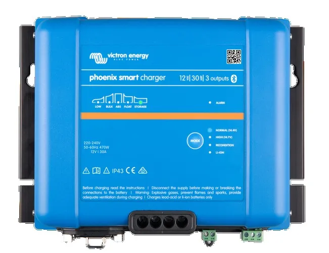 VICTRON PHOENIX SMART IP43 12/30 CHARGER 230V *INCLUDES MAINS CORD AU/NZ